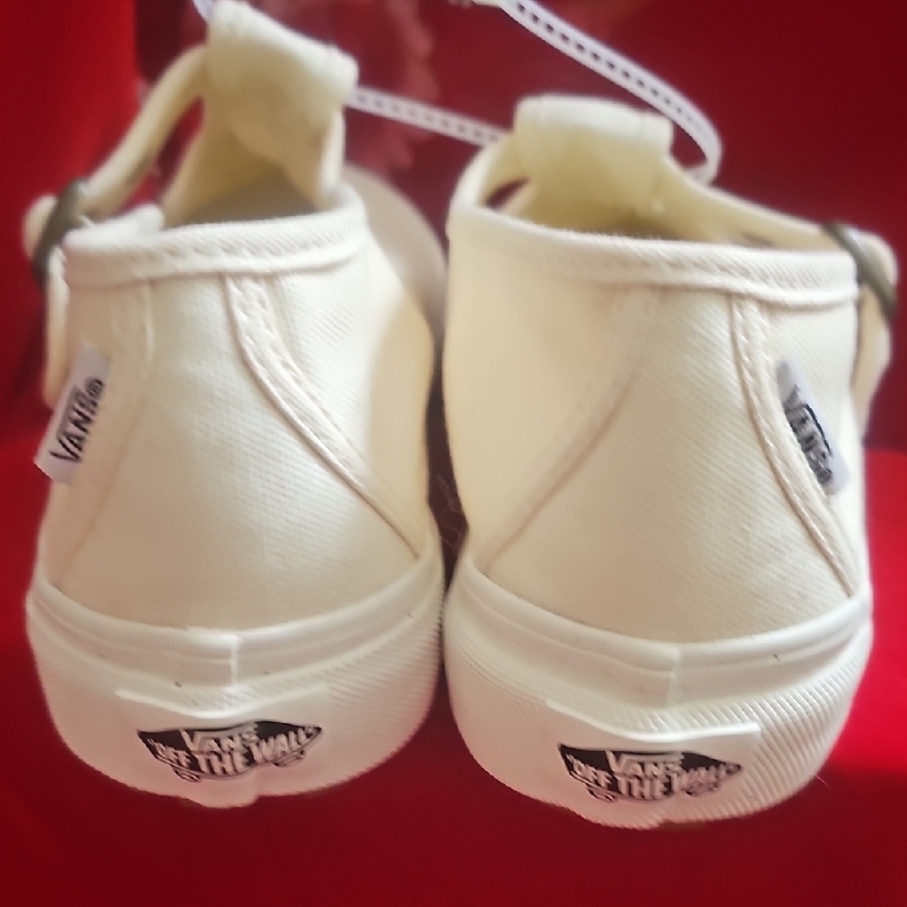 Vans Women's White/ cream Buckle Sneakers - Picture 3 of 4